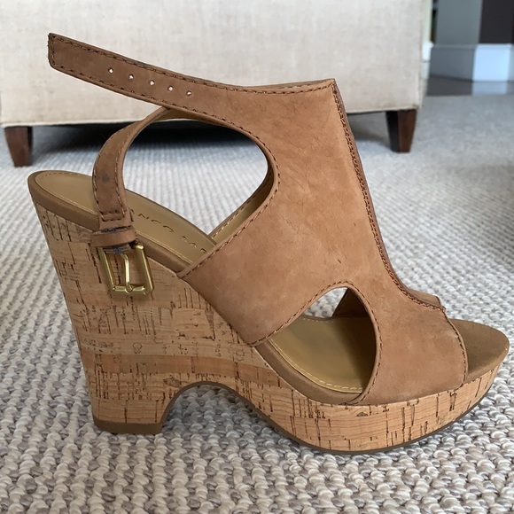 Franco Sarto Glamour sandals size 7 in the color sand. - Picture 6 of 8